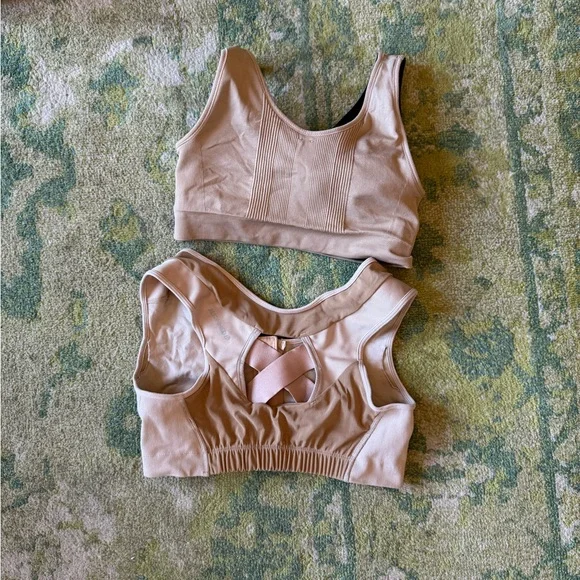 Bundle of alignmed posture and spanx reversible sports bra L - Picture 2 of 9